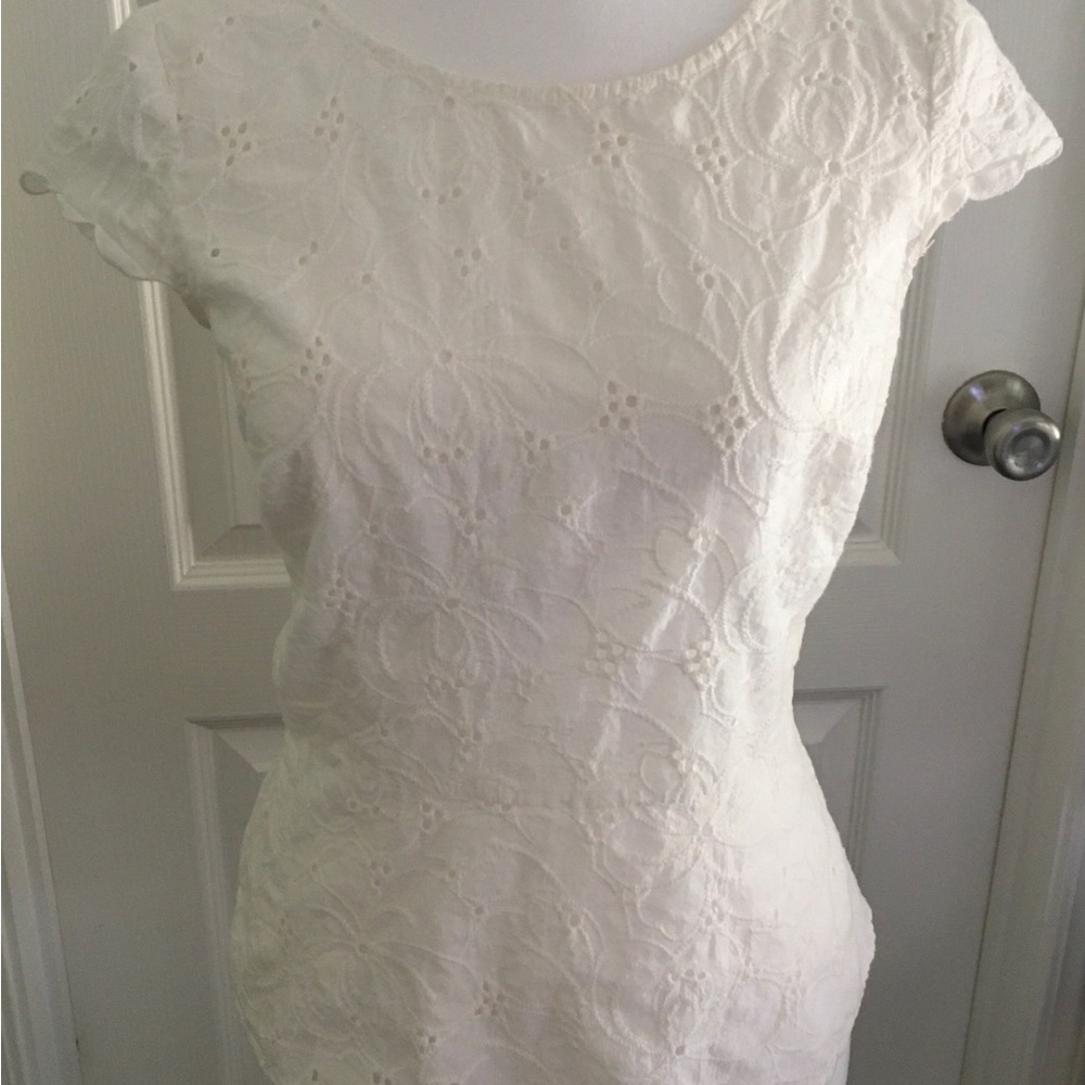 Ann Taylor Loft White eyelet cap sleeve top
